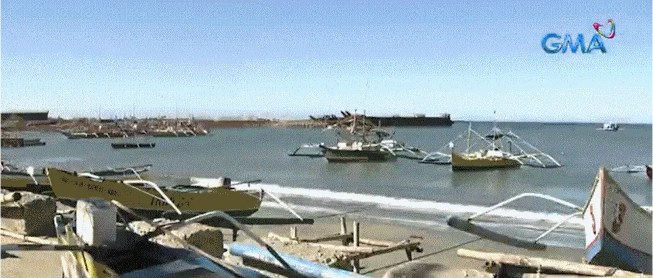 Zambales fishers to keep sailing amid China's threat, but seek protection