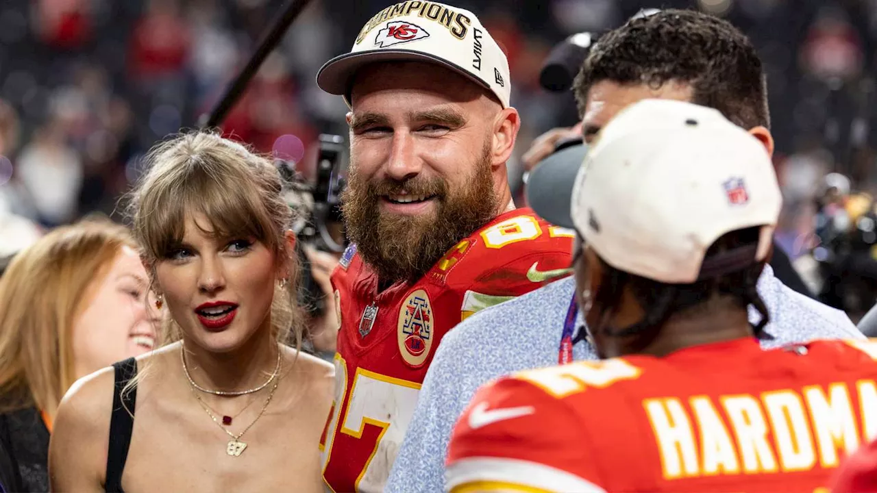 Taylor Swift Stayed Up Past Her Bedtime to Watch Travis Kelce's Super Bowl Ring Ceremony