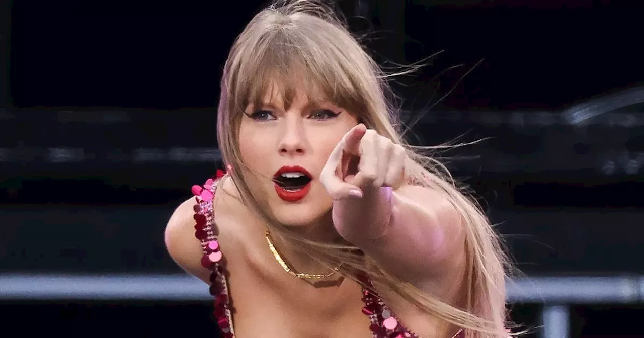 Taylor Swift's costume change gives fans major clue about what's coming next