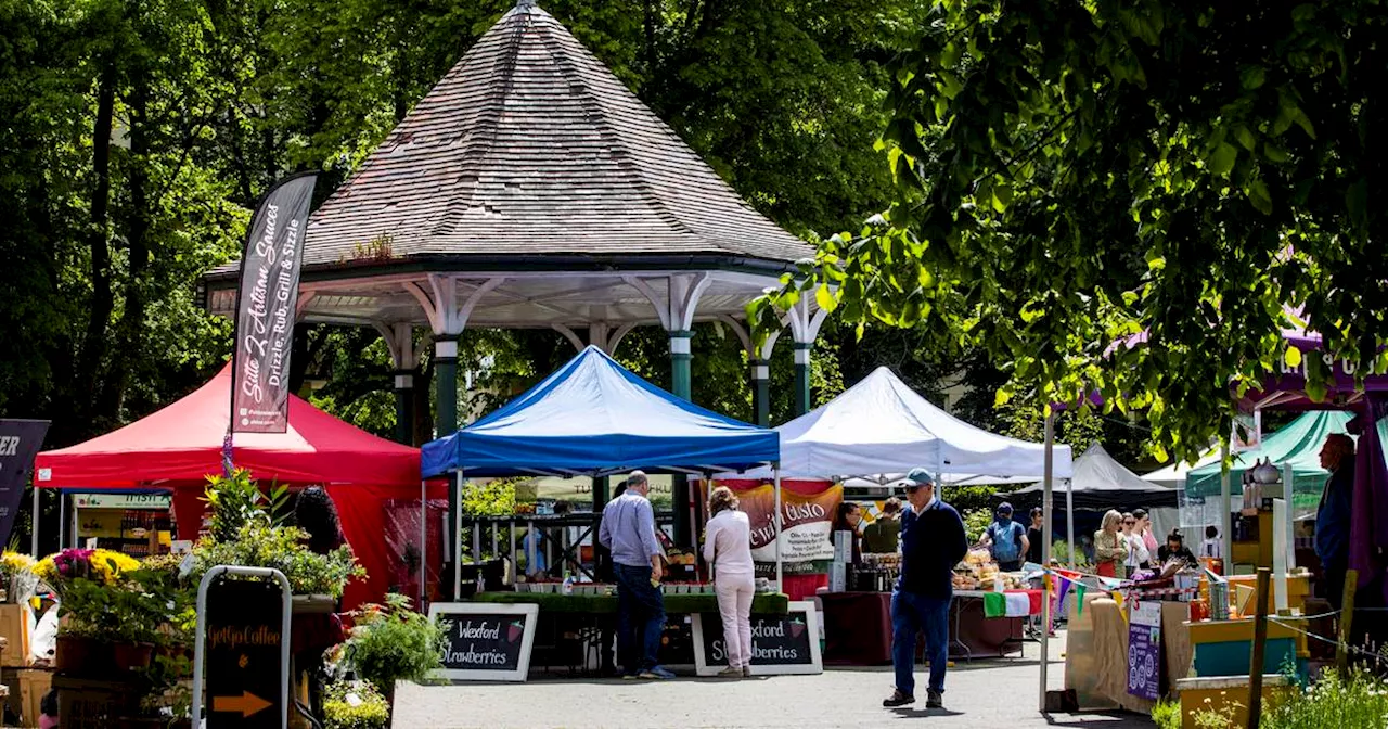 Where can you eat outdoors in Dublin without breaking the bank?