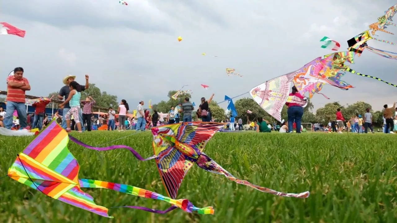 Festival de papalotes y globos de cantoya en Hidalgo ¿dónde y cuándo?