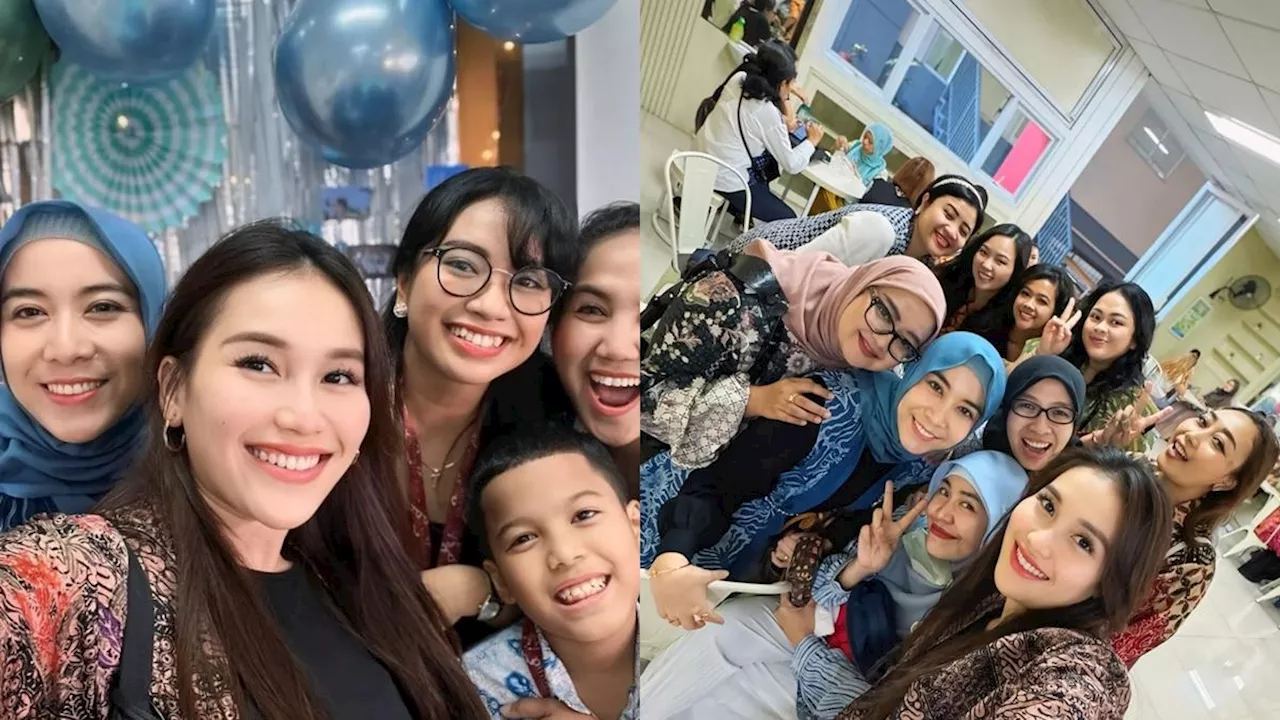 7 Potret Kedekatan Ayu Ting Ting dengan Wali Murid Teman Bilqis, Mudah Akrab