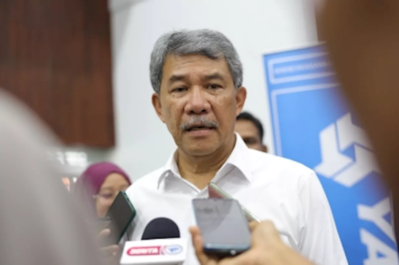 Foreign minister: NGOs must consult Wisma Putra before sending humanitarian aid to Gaza