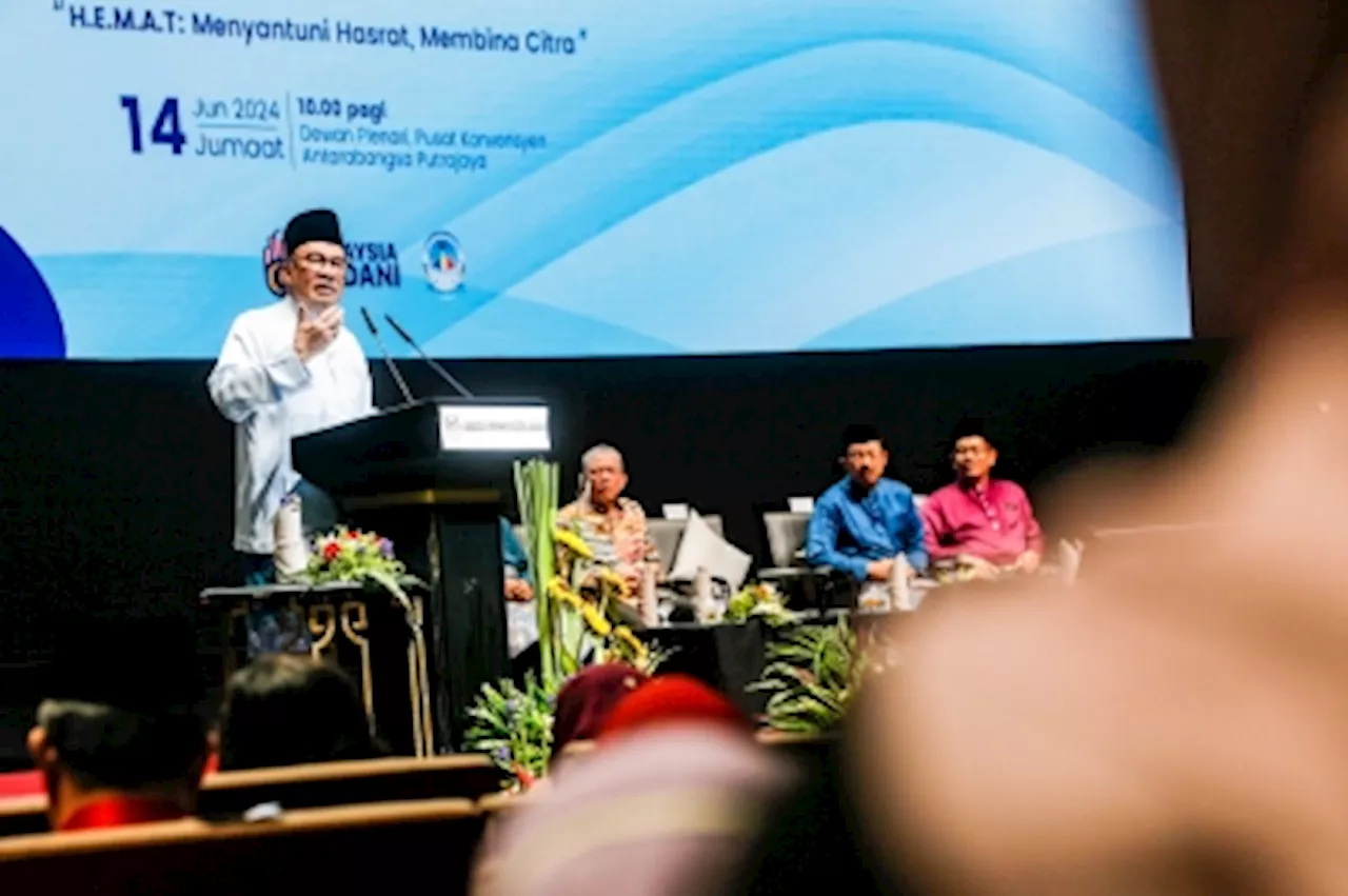 PM Anwar warns school bus operators: Hike fares and licences will be cancelled