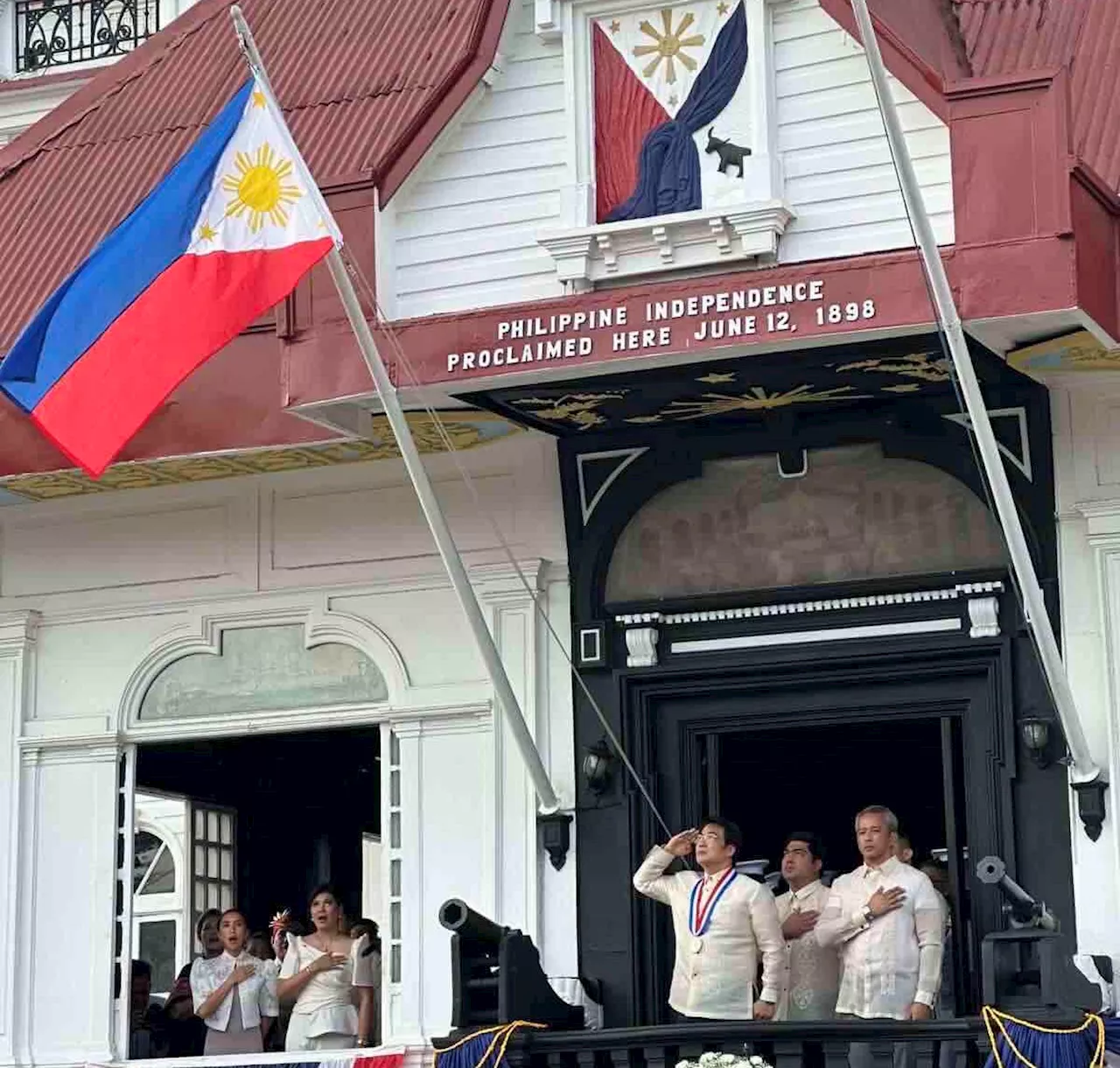 Bong Revilla honors Filipino heroism in Independence Day celebration in Cavite