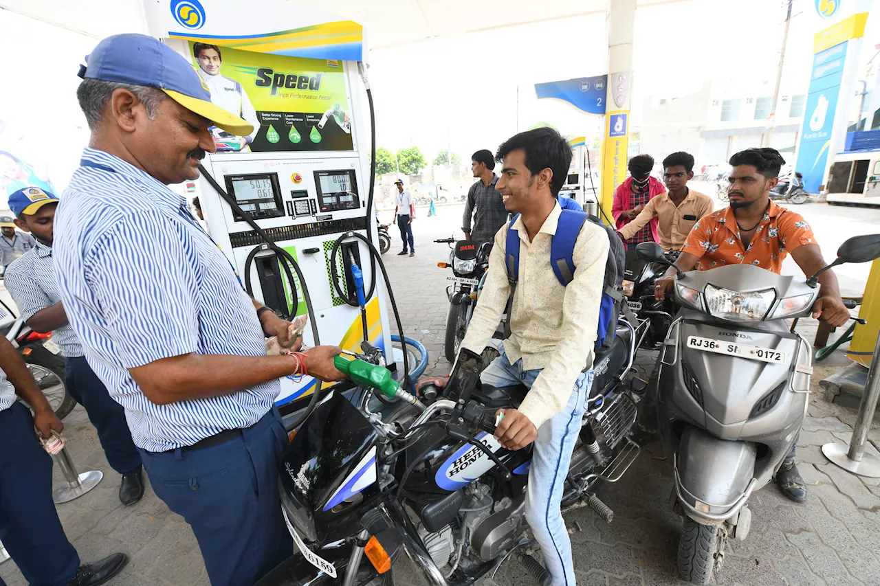 Petrol Diesel Price: देश भर में पेट्रोल-डीजल की नई कीमतें जारी, बिहार-यूपी में हो गया सस्ता, जानें रेट