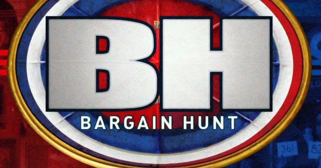 Bargain Hunt host forced to apologise as furious viewers complain