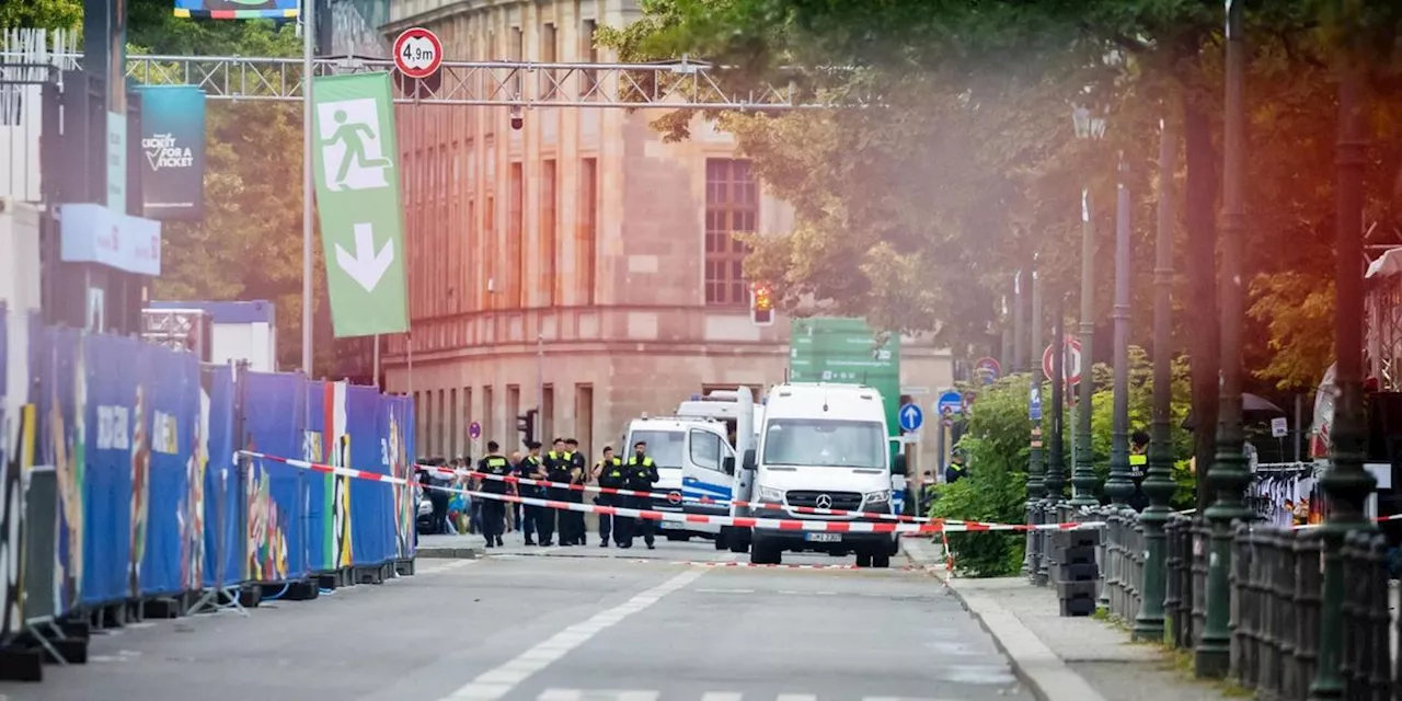 Rucksack an Berliner Fanzone: Polizei gibt Entwarnung