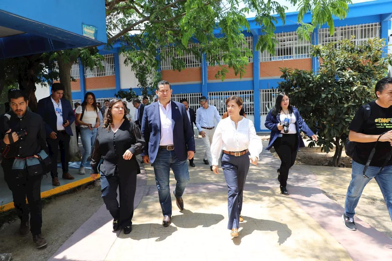 Bajan deserción escolar en CECyTEG con interés de jóvenes por tecnología