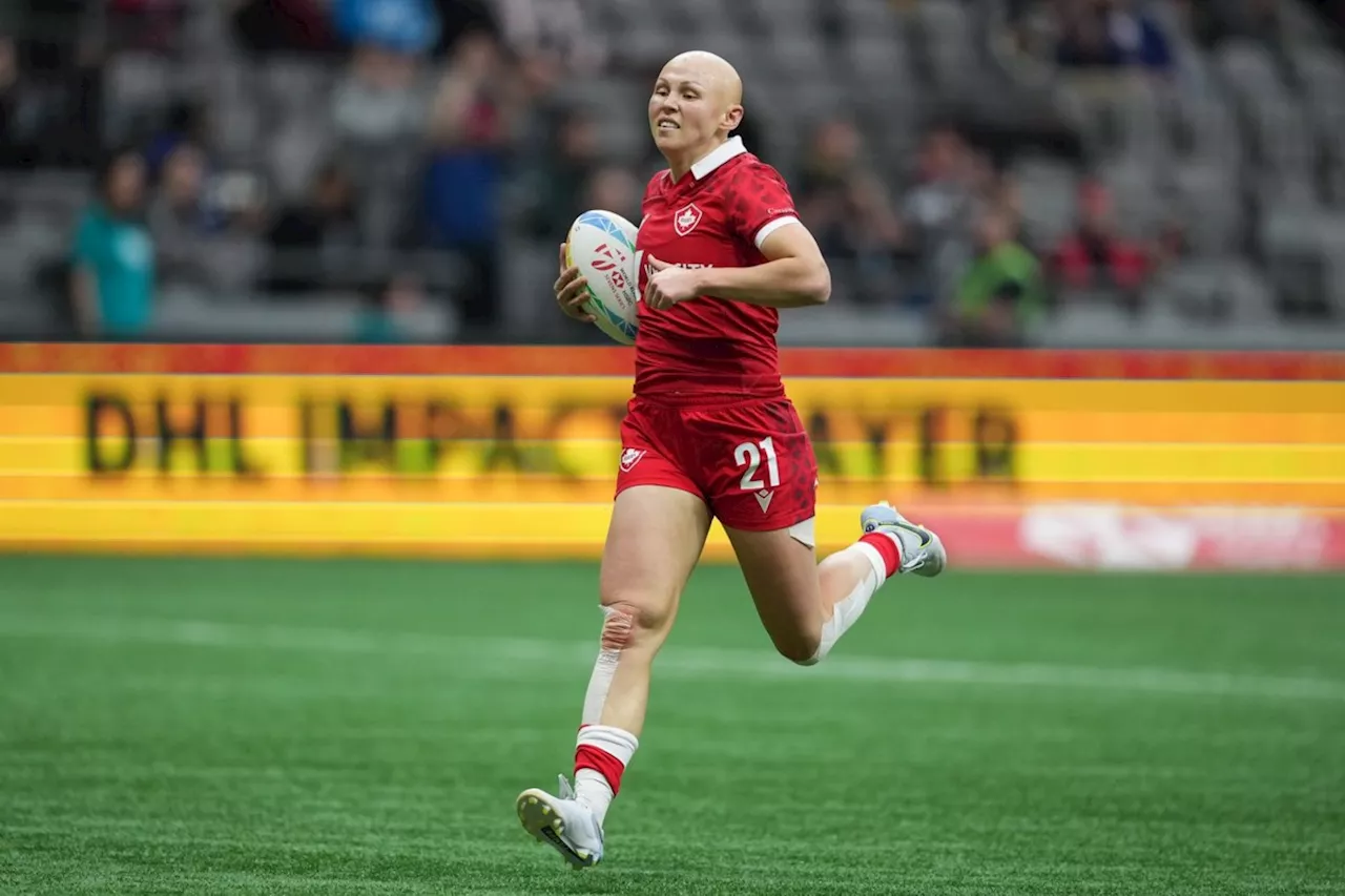 Canada rugby sevens captain Olivia Apps back training after cougar bite