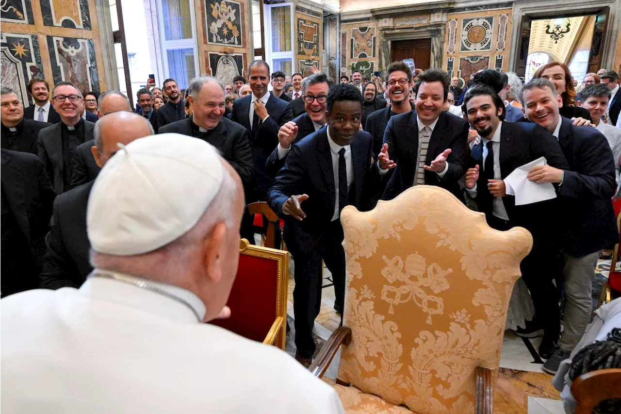 It’s OK to joke about God but don’t offend, Pope tells comedians