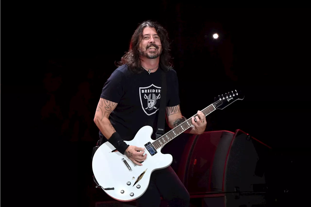 Watch Foo Fighters Revive Lost Demo ‘Unconditional’ Live in Manchester