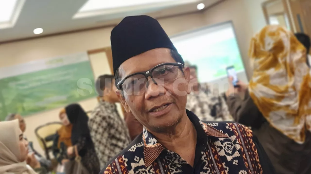 Sebut Watak Otoriter Pemerintah Kini Sudah Tampak, Mahfud MD: Gak Bisa Baik-baik, Injak Kakinya!