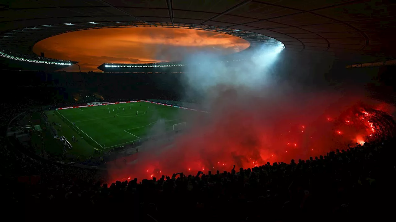 Sonst verboten, nun Teil des Spektakels: Pyrotechnik beim EM-Eröffnungsspiel sorgt für Diskussionen