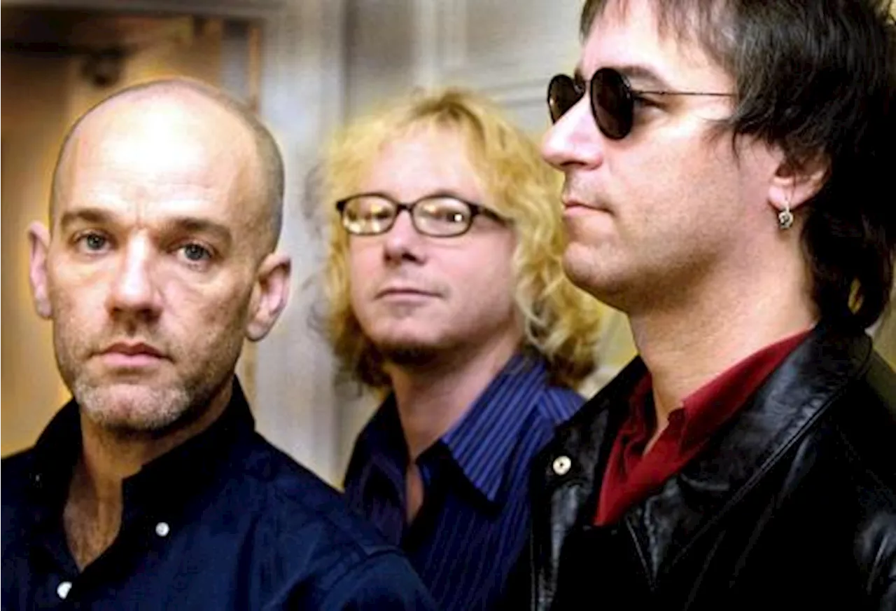 Sorpresa dei R.E.M: si riuniscono dopo 16 anni e cantano 'Losing my religion'