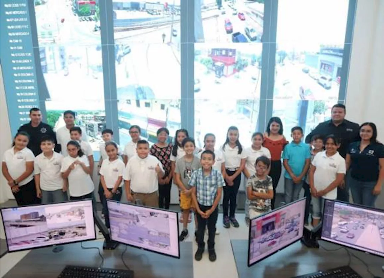 Recorre Cabildo Infantil la Comisaría de Seguridad de Saltillo