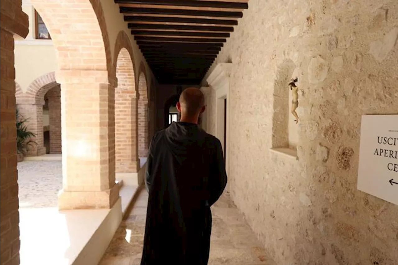 A Norcia nuova abbazia benedettina su 125 isolatori sismici