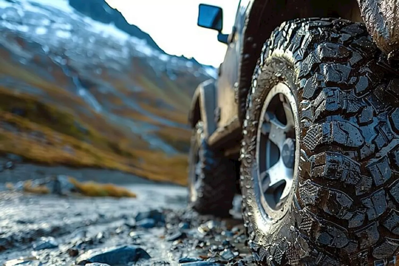 Off-Road Tyres: एडवेंचर ट्रिप पर जाने का है प्लान, तो अपने वाहन के लिए परफेक्ट ऑफ-रोड टायर कैसे चुनें