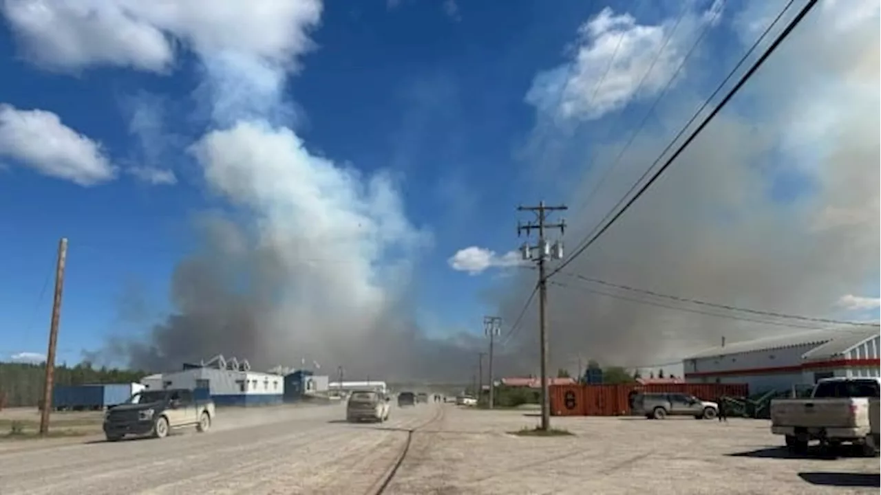 Fort Good Hope, N.W.T., under evacuation order as wildfire threatens