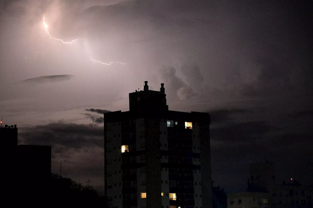 Rio Grande do Sul tem risco de temporais neste fim de semana; veja previsão completa