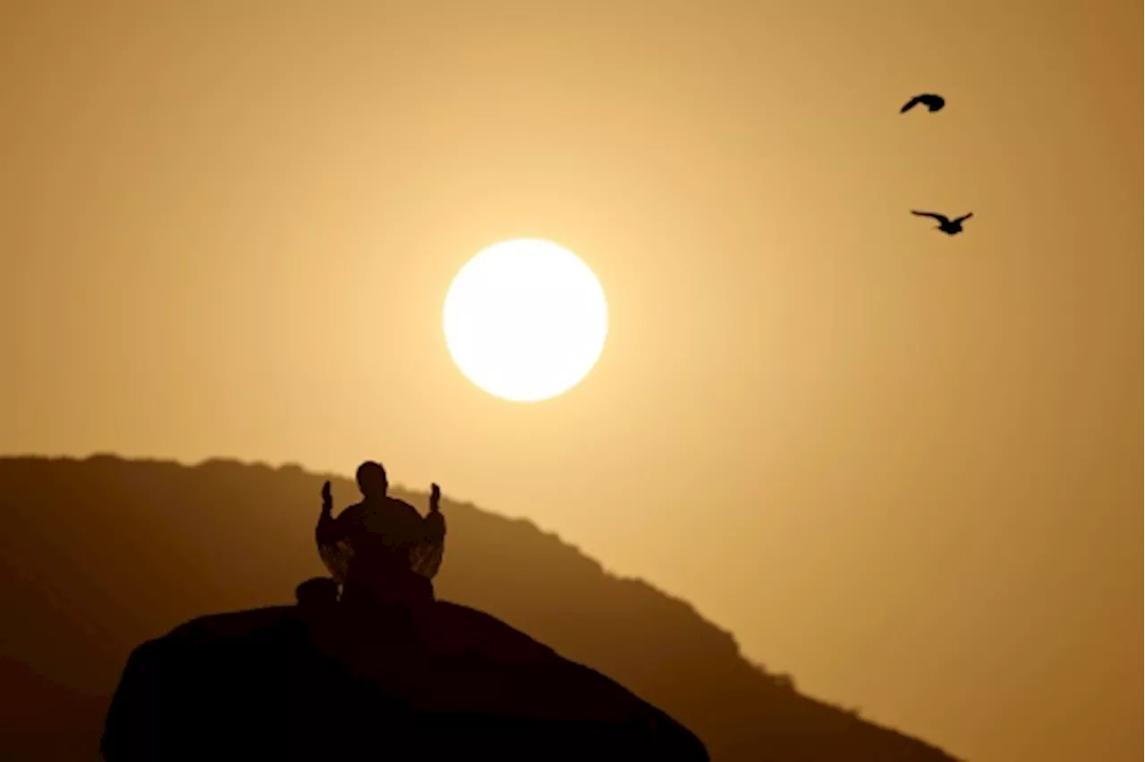 Marée de fidèles au mont Arafat, étape phare du grand pèlerinage musulman