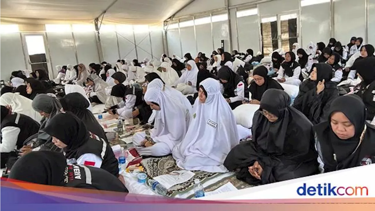 Kabar Haji 2024: Wukuf Di Arafah, Jemaah Haji RI Selipkan Doa Untuk ...