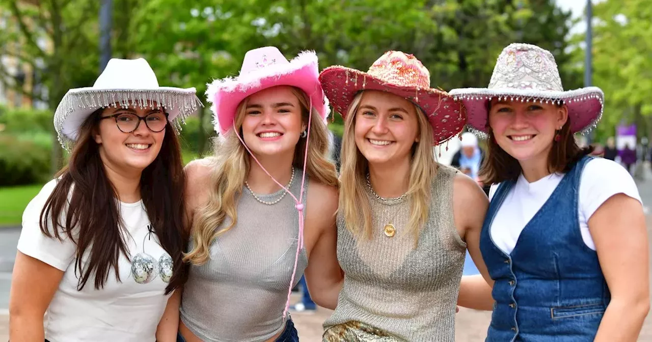 First arrivals at Taylor Swift's final Eras Tour show in Anfield