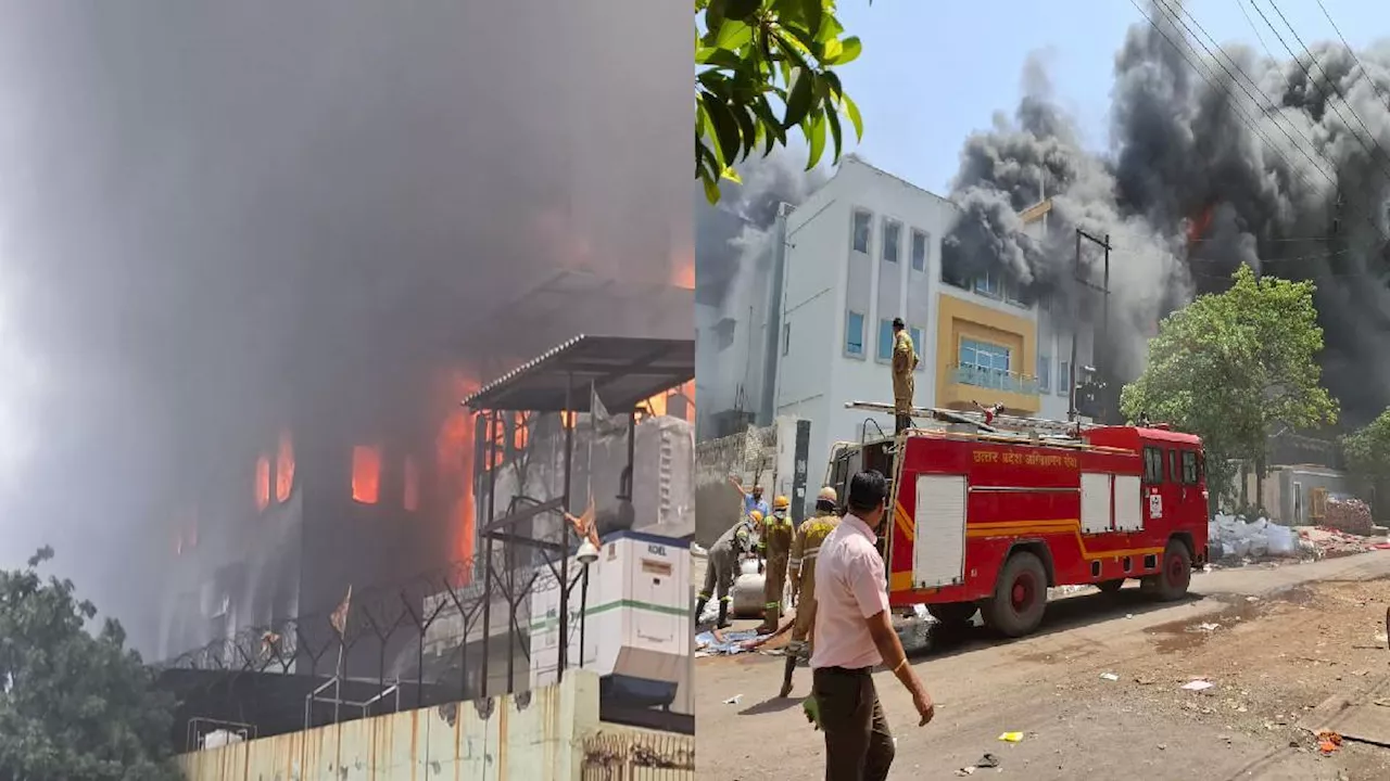 Ghaziabad Fire: ट्रॉनिका सिटी की तीन फैक्ट्रियों में लगी भीषण आग, फायर बिग्रेड की 10 से ज्यादा गाड़ियां मौजूद