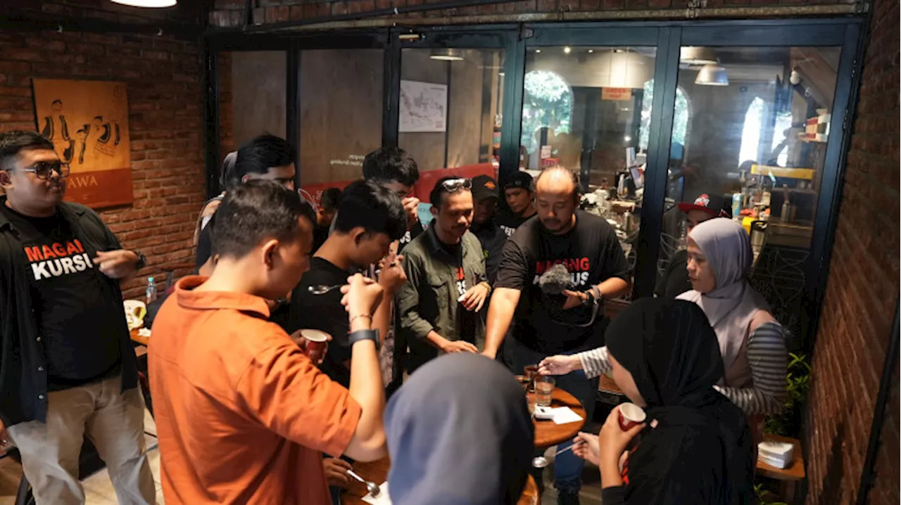 Genjot Kompetensi, Kemendikbudristek Magangkan LKP Barista di Industri Kopi