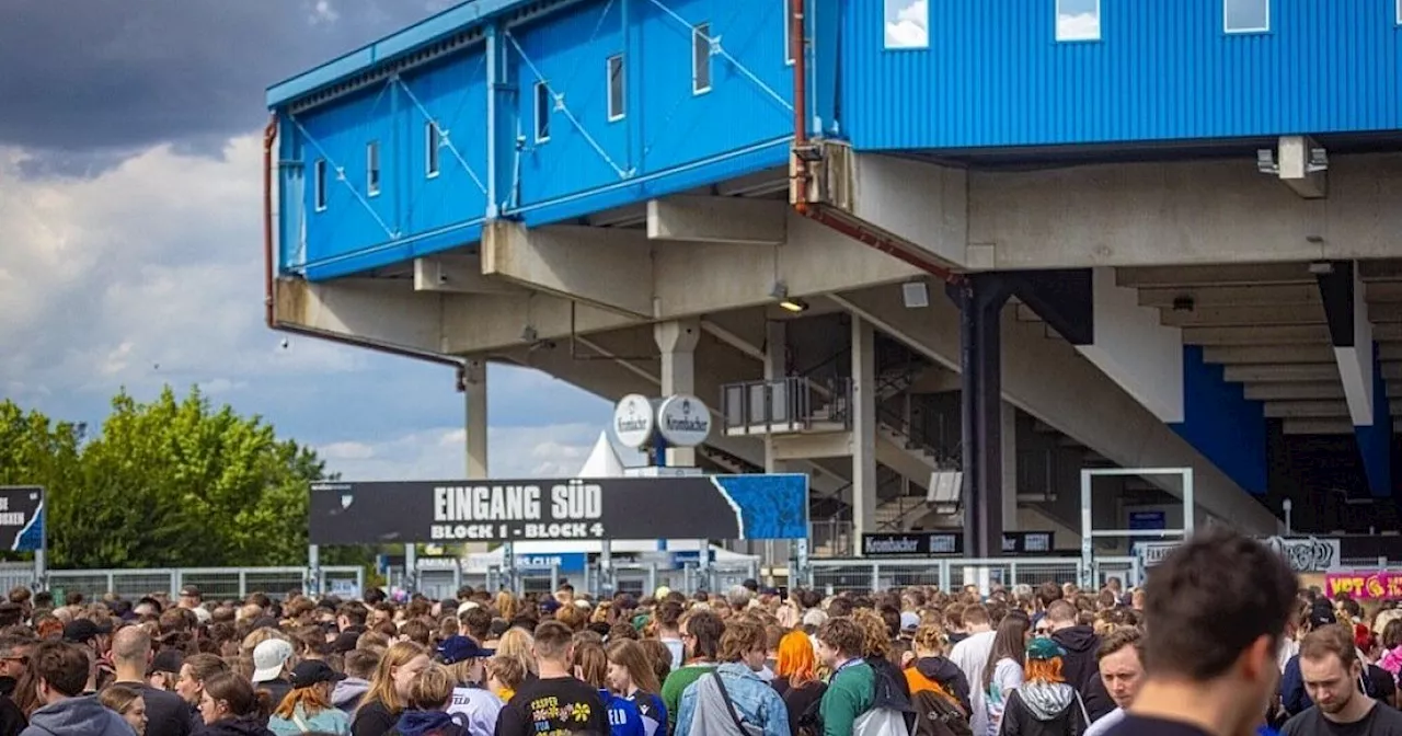 Liveticker: Casper gibt Konzert vor rund 26.000 Menschen in der Bielefelder Schüco-Arena