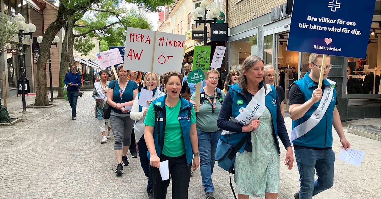 Många slöt upp när Vårdförbundet manifesterade i Östersund