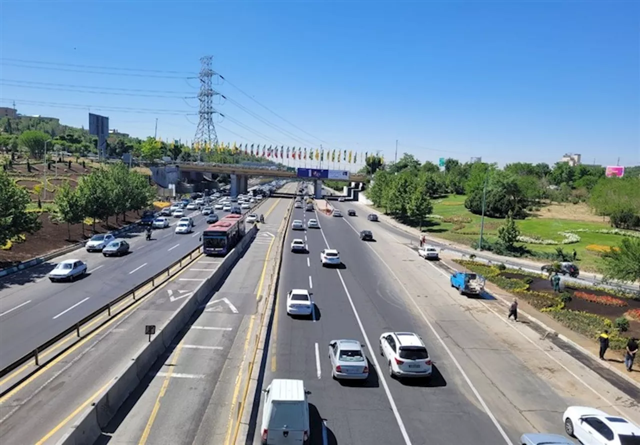 آغاز عملیات آشکارسازی حفاظ‌های طولی بتنی در بزرگراه‌ها