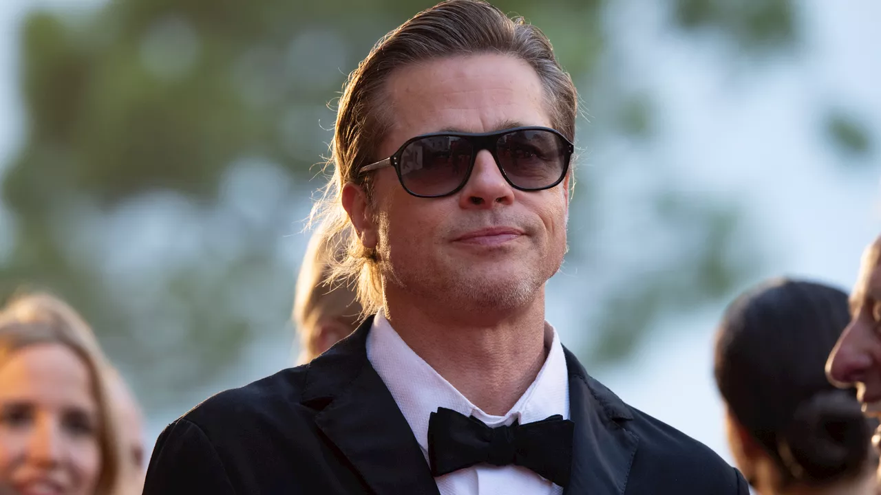 Brad Pitt e la figlia Shiloh che cambia cognome, «simbolo di un profondo allontanamento»