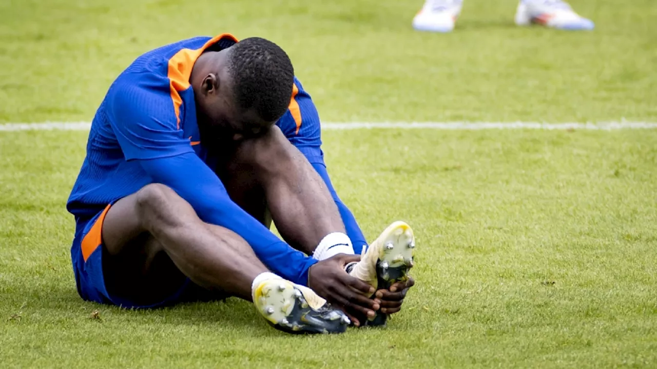 Mike Verweij deelt update over hamstringblessure Brian Brobbey