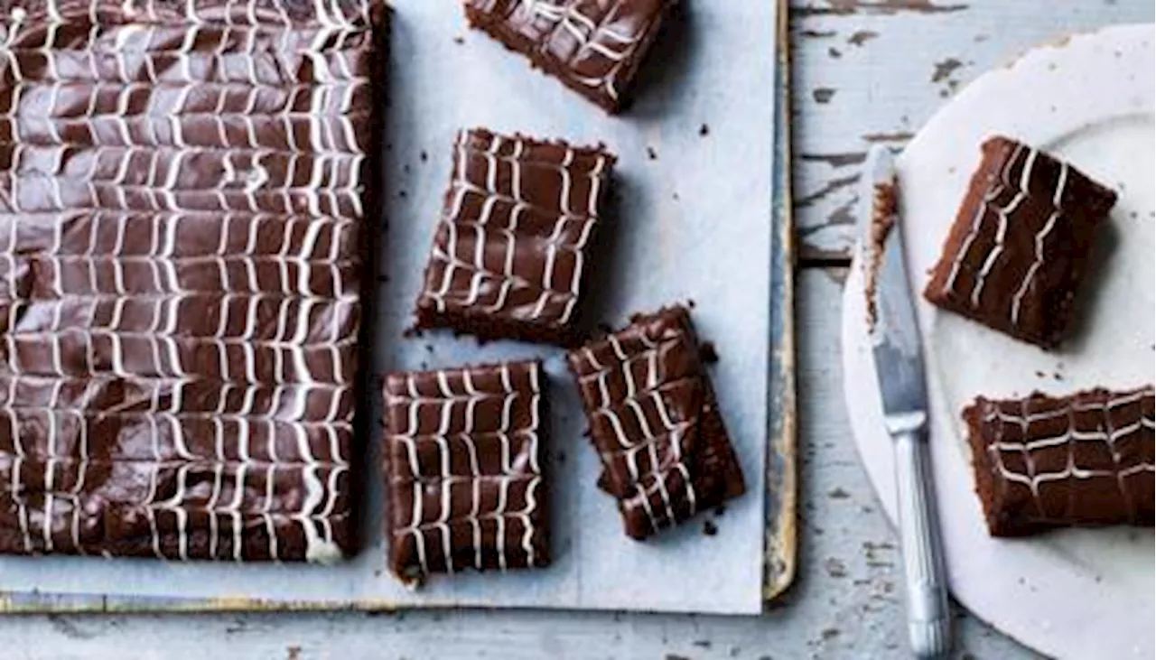 Mary Berry's chocolate traybake recipe