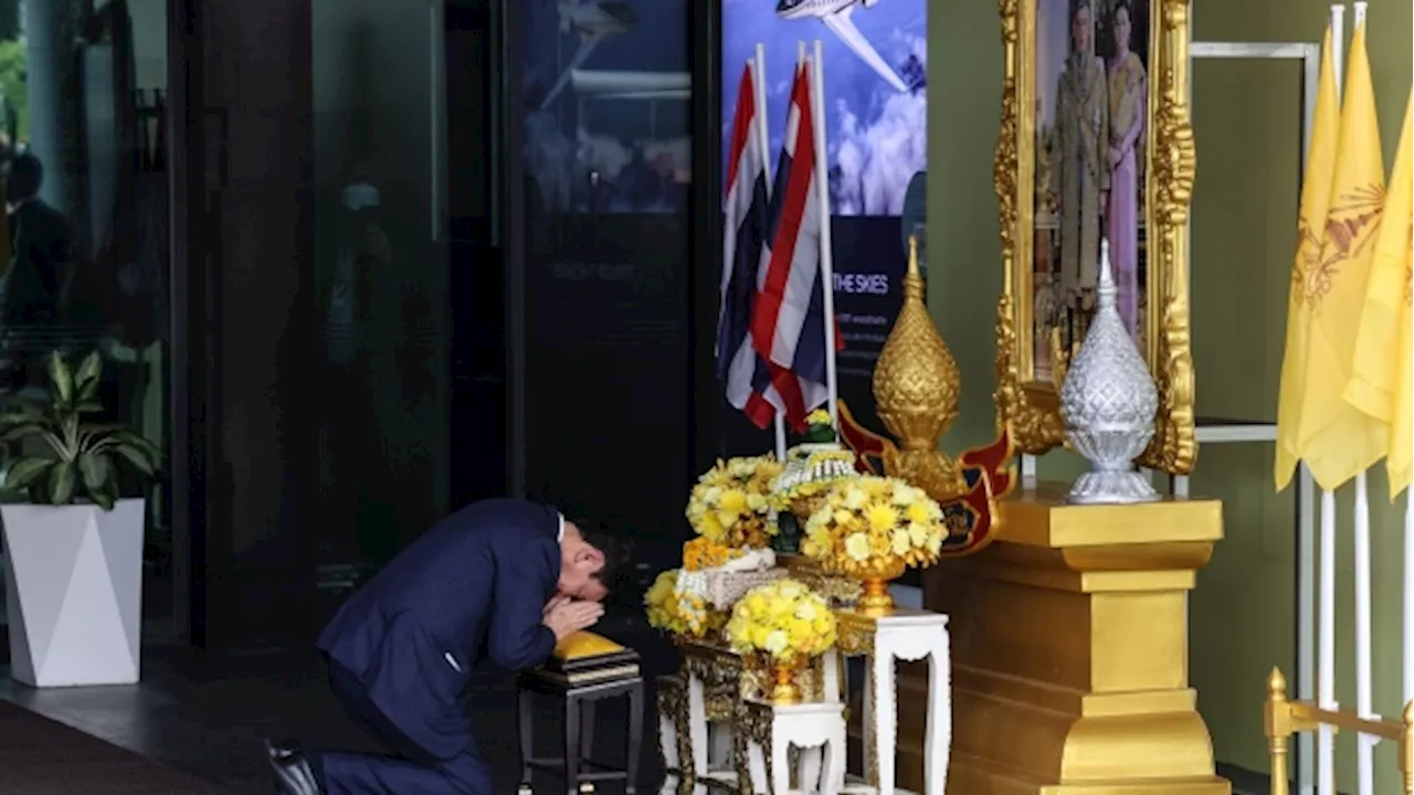 Thai Royalists Make Risky Bet in Fresh Showdown With Thaksin