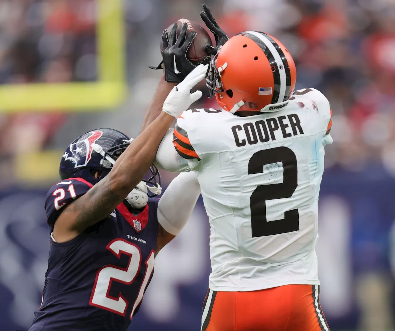 How the Browns can resolve Amari Cooper’s contract holdout, Deshaun Watson’s camp outlook: Mary Kay Cabot