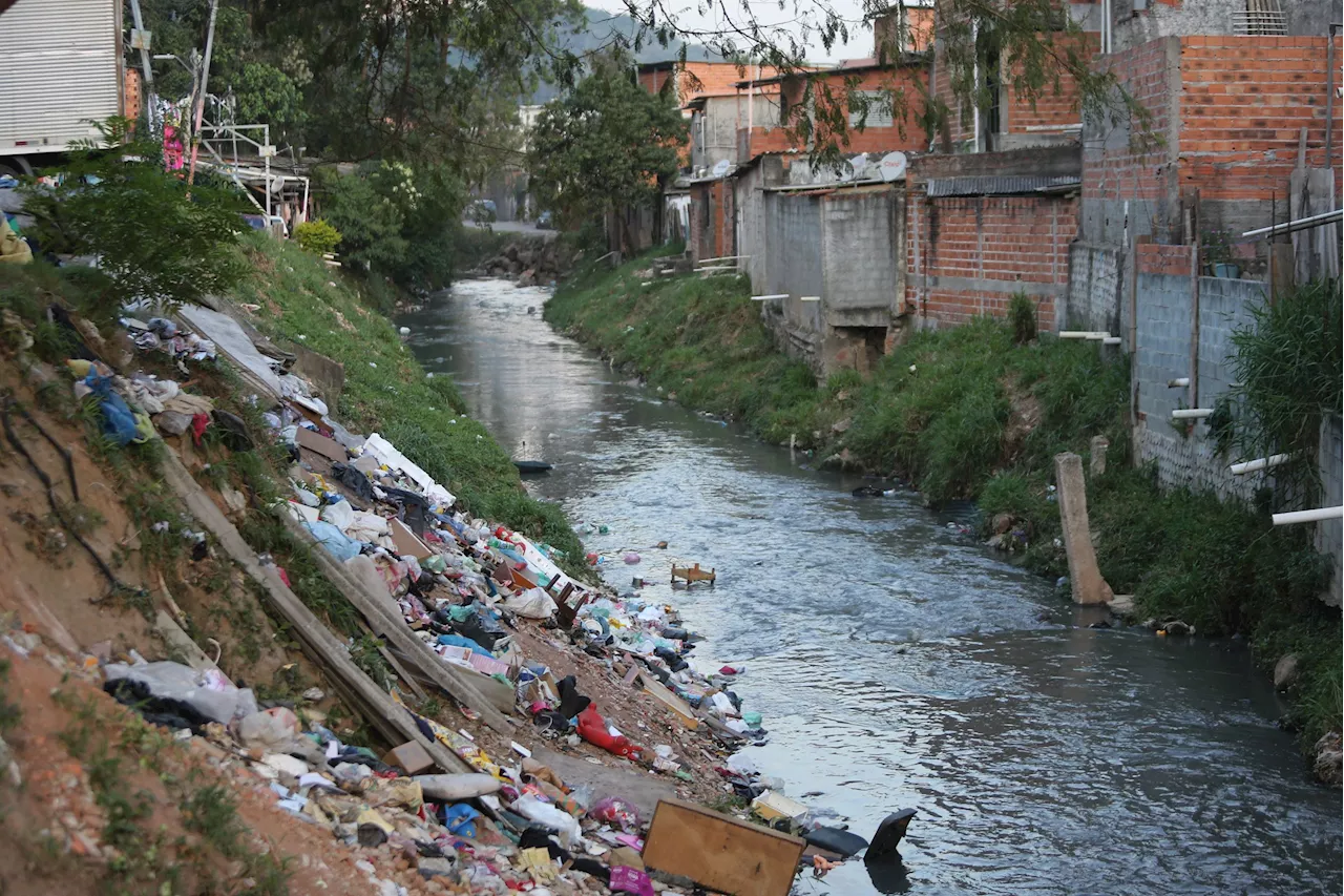 Governo sanciona lei que garante tarifa social de água e esgoto para pessoas de baixa renda