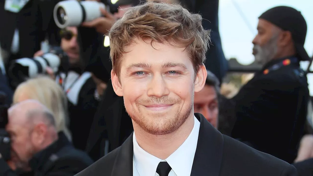 Joe Alwyn DENIES visiting London pub ex Taylor Swift mentions in her song The Black Dog