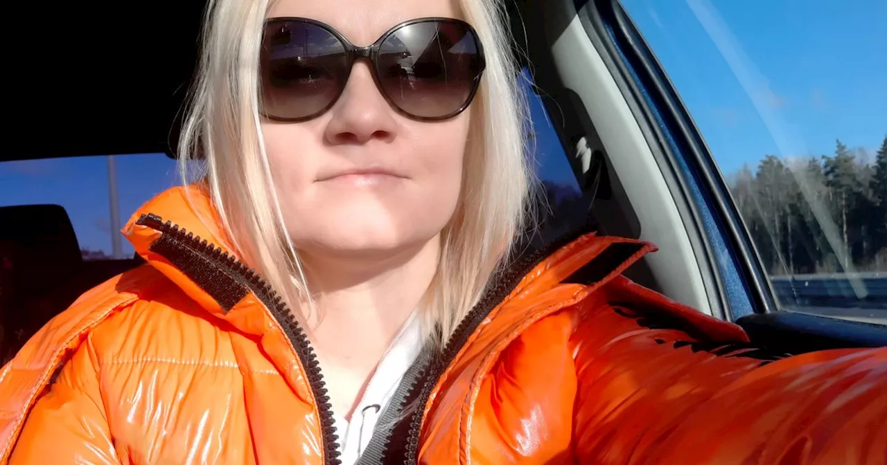 Woman's sunglasses warning after she loses her eyeball