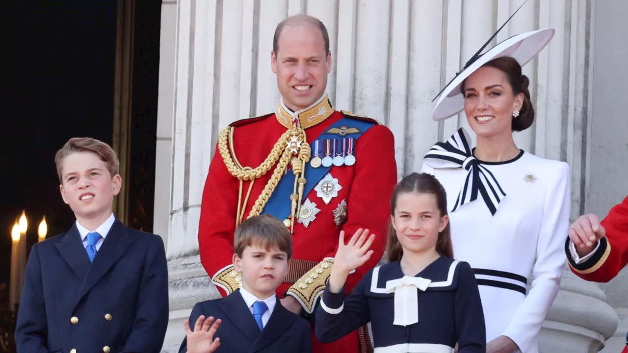 Kate Middleton Celebrates Prince William on Father's Day With New Pic: 'We Love You Papa'