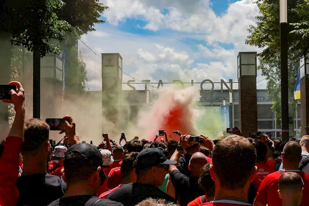 EM-Spiel in Köln: Polizeibilanz nach Fan-Märschen