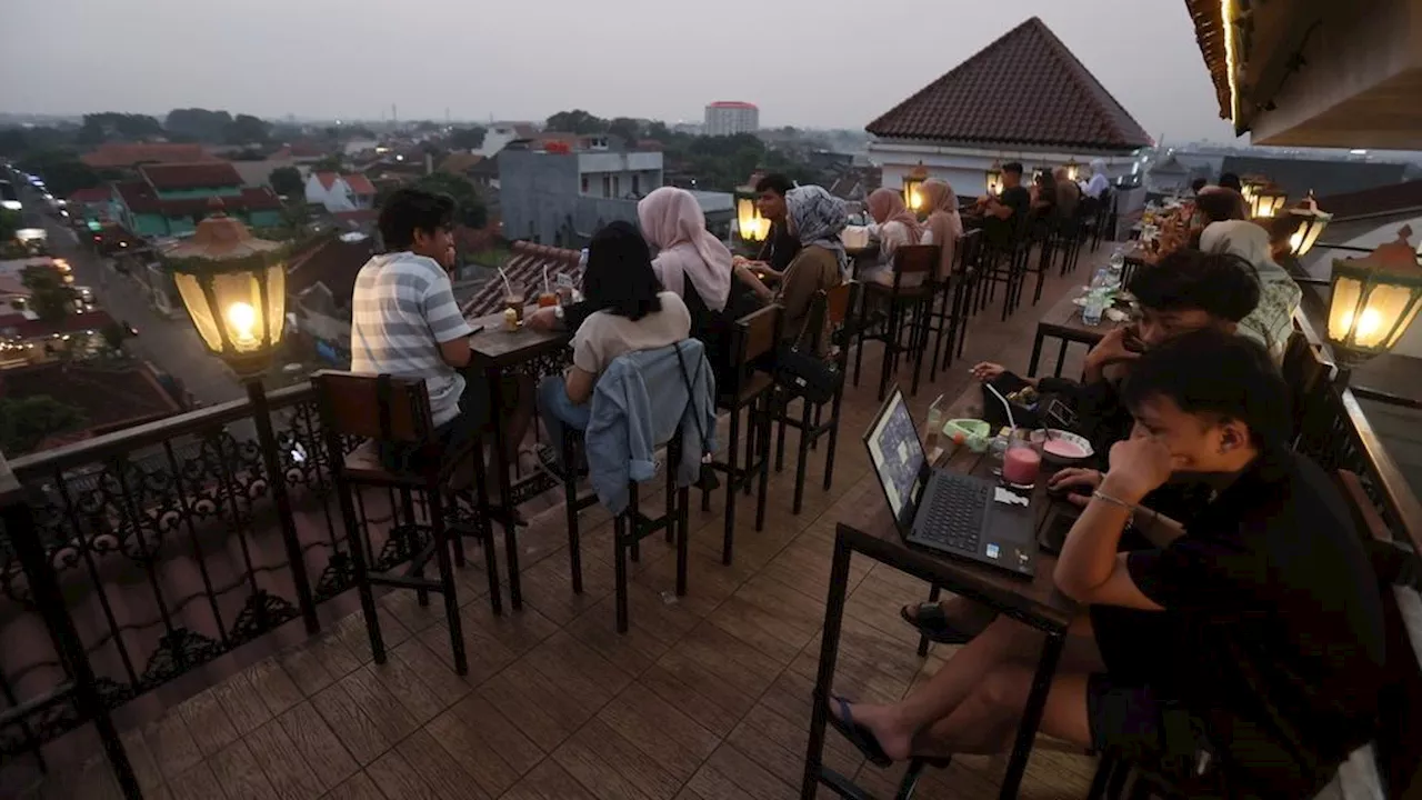 Pasar Berdandan, Anak Muda Tercengang