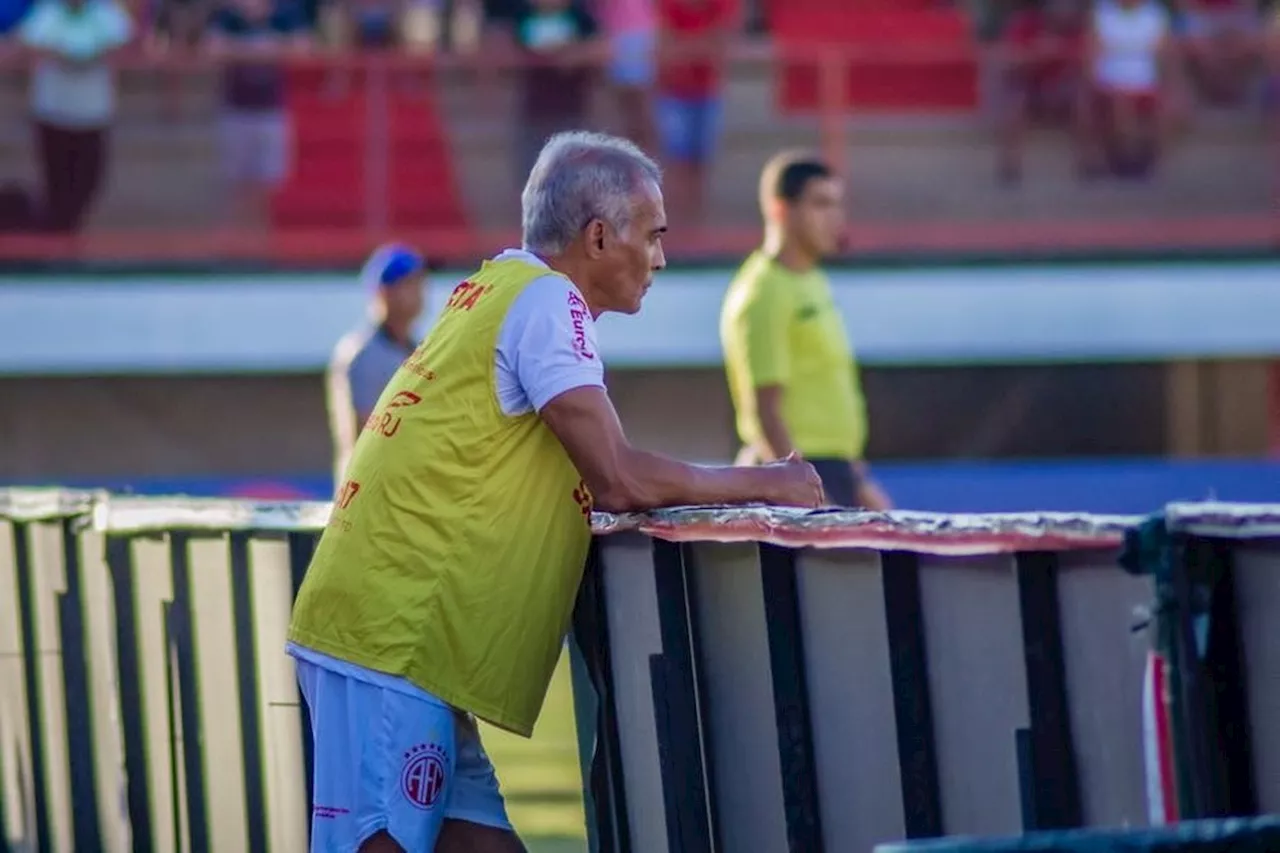 Romário não entra novamente, leva amarelo e America é derrotado pelo Araruama na A2 do Carioca