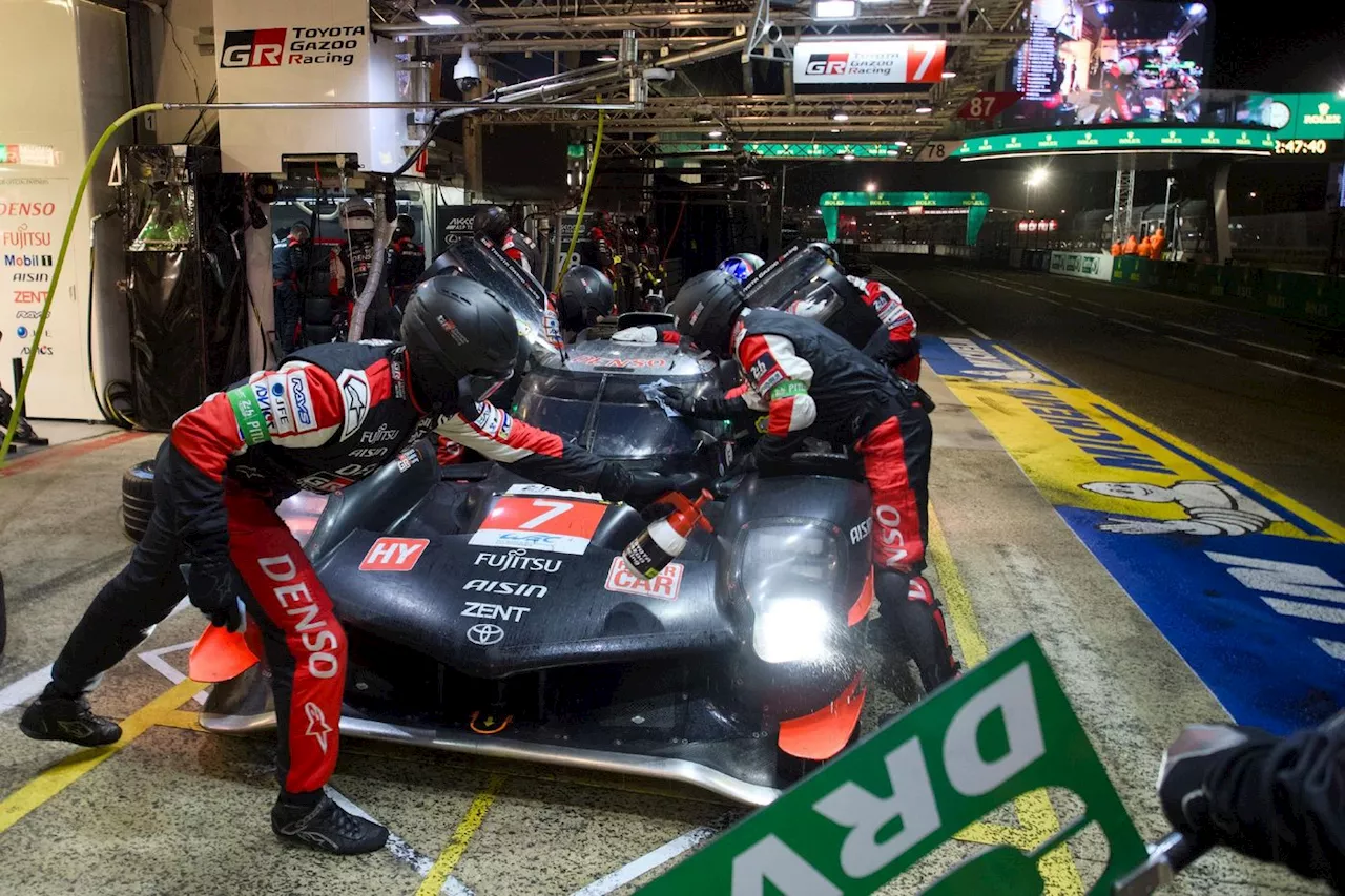 24 Heures du Mans: sous la pluie, Toyota mène la danse mais gare à la concurrence