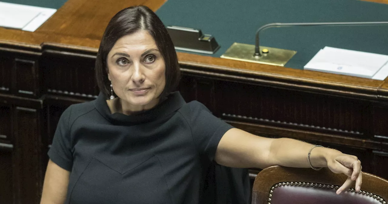 Spoglio caos a Roma: in tilt pure il tribunale ed è guerra tra i dem