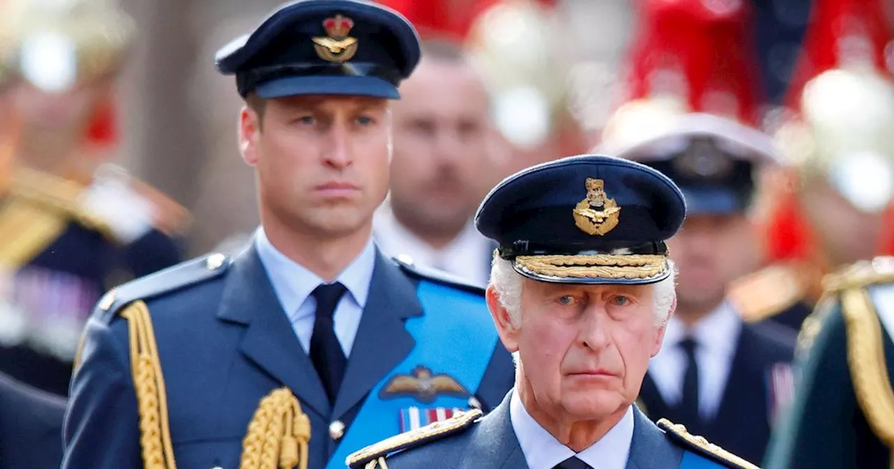 Fête des pères : le prince William partage une photo réconfortante avec Charles III, capturée en 1984