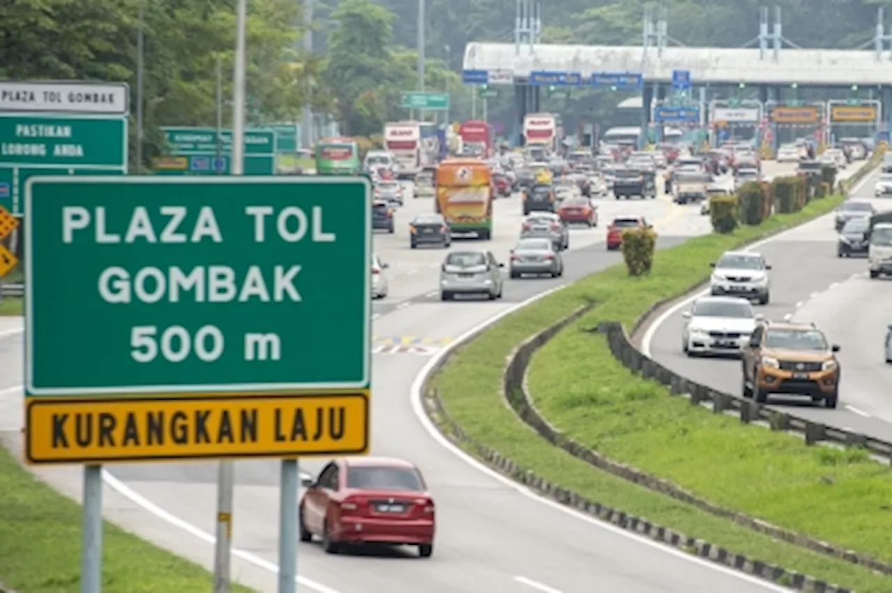 Aidiladha: Traffic flow smooth at all major highways nationwide tonight