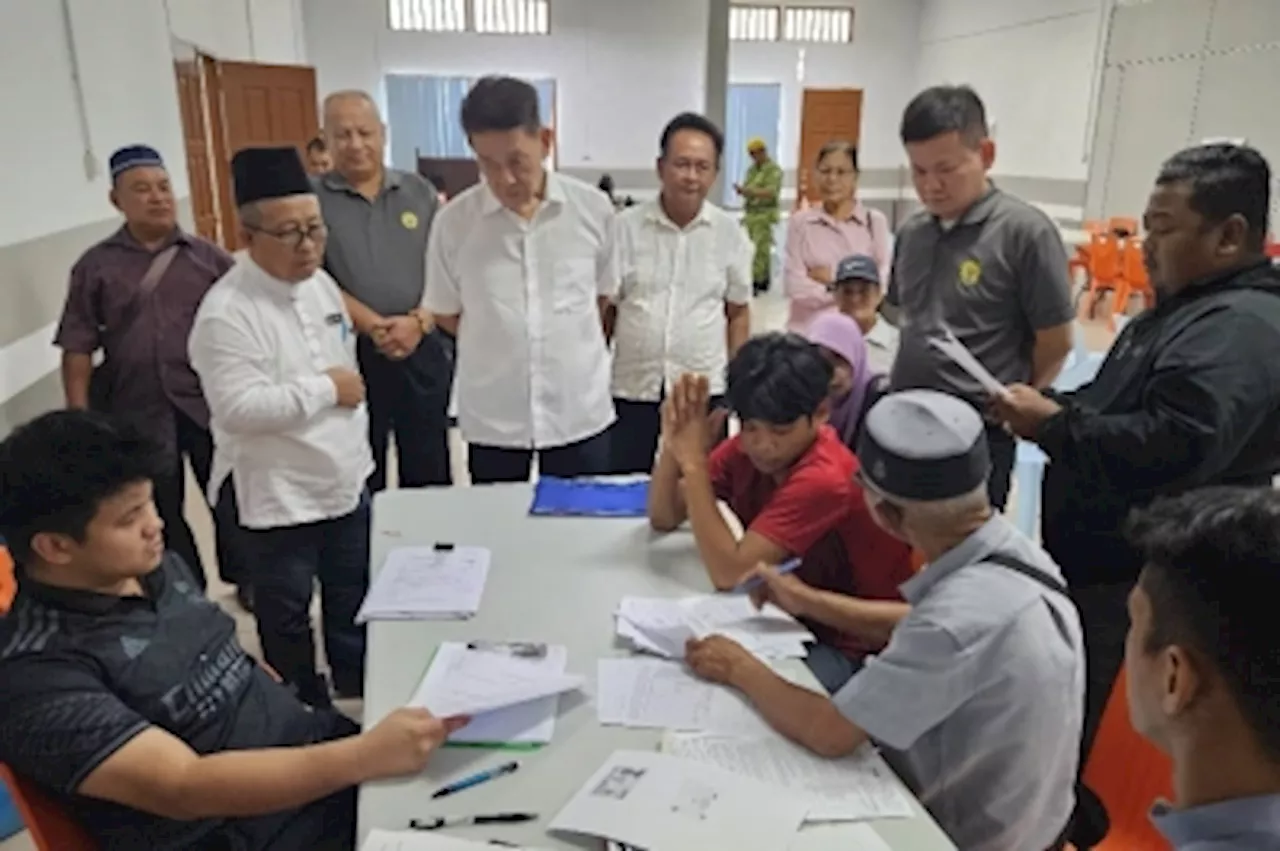 Sarawak lawmaker says citizenship application programme encouraging in Meradong