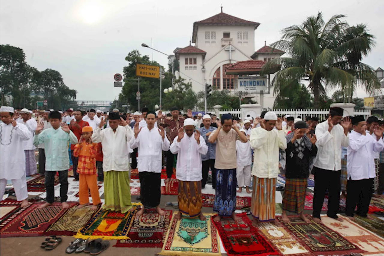 Niat Sholat Idul Adha Lengkap dengan Bacaan Dzikir saat Jeda Takbir